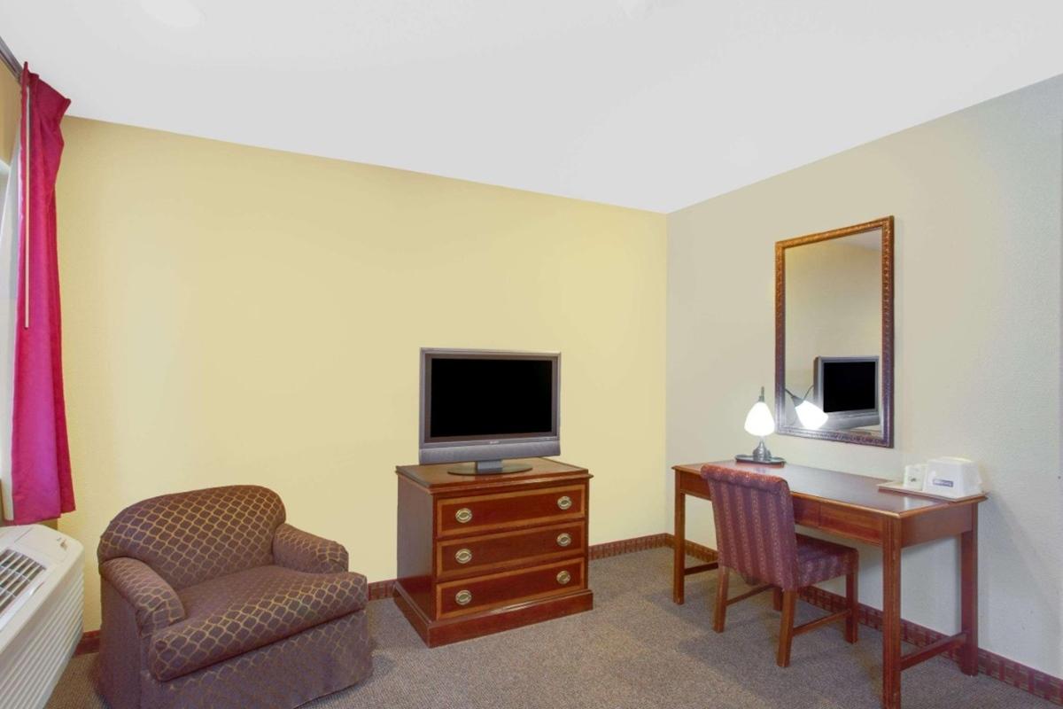 Baymont By Wyndham Coalinga Villa Luaran gambar