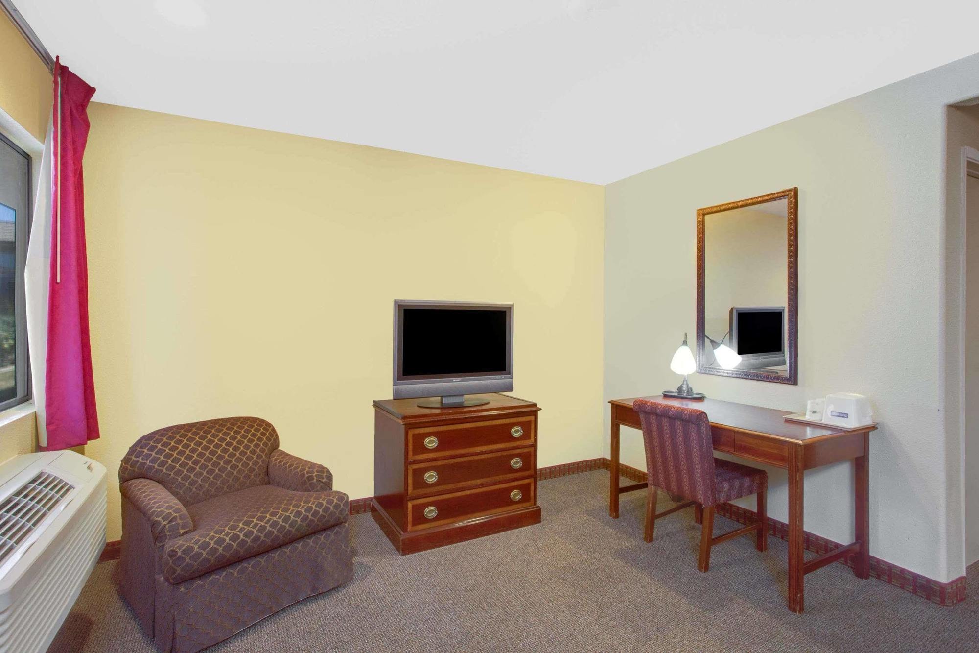 Baymont By Wyndham Coalinga Villa Luaran gambar
